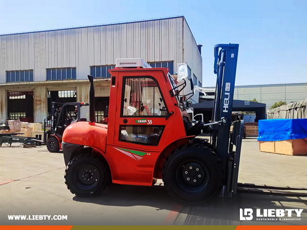 Argentina - 4 Units HELI CPCD35 Forklift