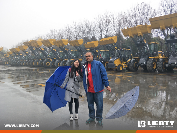 Kenya Client Visited LIEBTY Office for Wheel Loader 