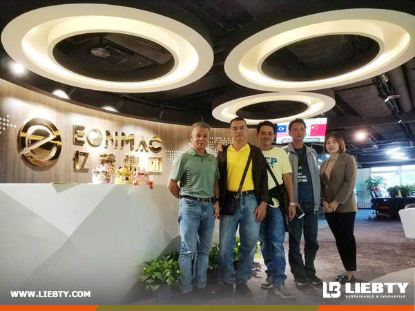 Malaysia Clients Visited LIEBTY Office and XCMG Factory