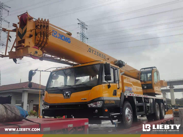 Azerbaijan - 1 Unit XCMG QY25K5D Truck Crane