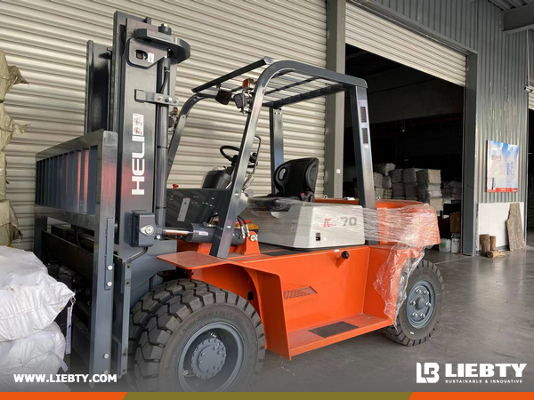 Argentina - 1 Unit HELI CPCD70 Forklift