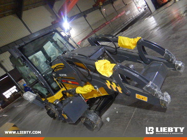 Mexico - 2 Units XCMG XC870K Backhoe Loaders