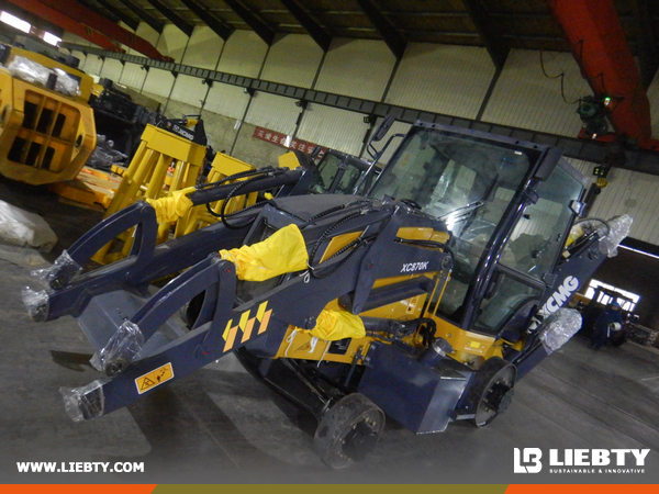 Mexico - 2 Units XCMG XC870K Backhoe Loaders