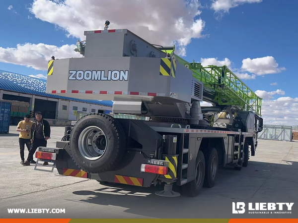 Mongolia - 1 Unit ZOOMLION ZTC500A562-2 Truck Crane