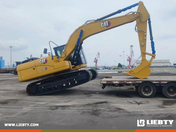 Burundi - 1 Unit CAT 320GX Crawler Excavator