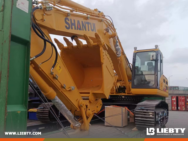 Dominican Republic - 1 Unit SHANTUI SE305LCW Crawler Excavator