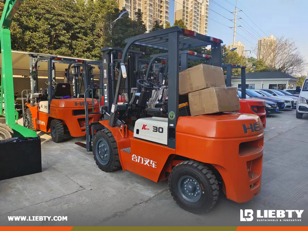 Trinidad and Tobago - 1 Unit HELI CPCD30 Forklift