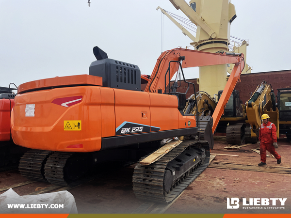 Guyana - 1 Unit Crawler Excavator DX225-10