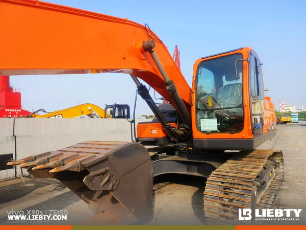 Guyana - 1 Unit Crawler Excavator DX225-10