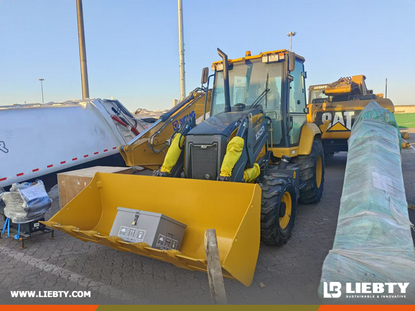 Salvador - 1 Unit XCMG XC8-C2570 Backhoe Loader
