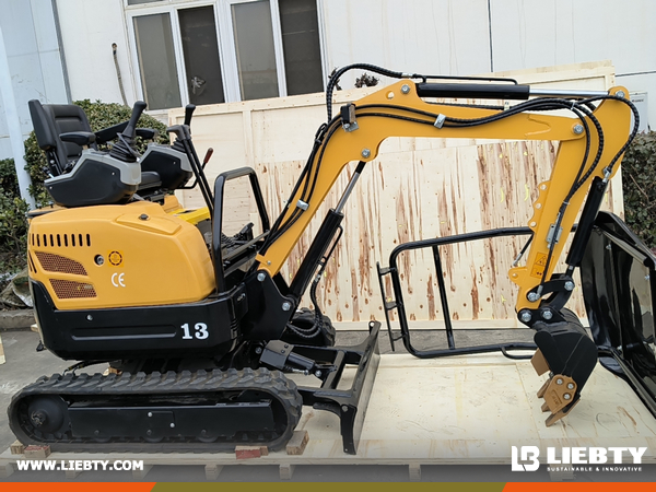 Malaysia - 1 Unit KATVO KV13 Mini Excavator