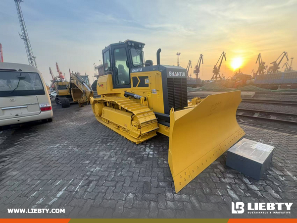 El Salvador - 1 Unit SHANTUI DH16-B3 XL Bulldozer