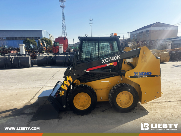 Argentina - 1 Unit XCMG XC740K Skid Steer Loader 