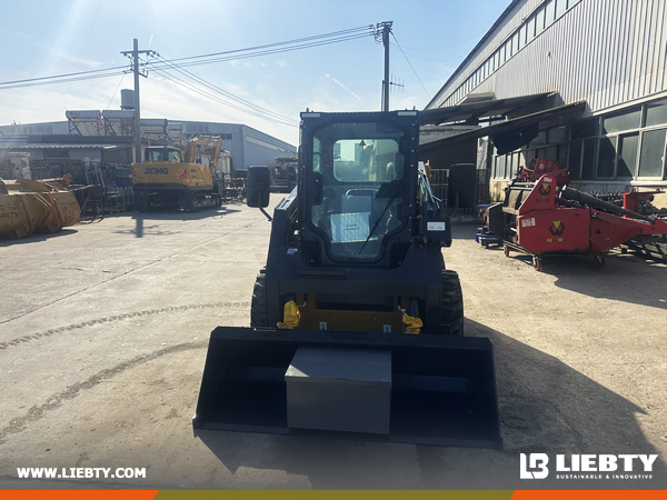 Argentina - 1 Unit XCMG XC740K Skid Steer Loader 