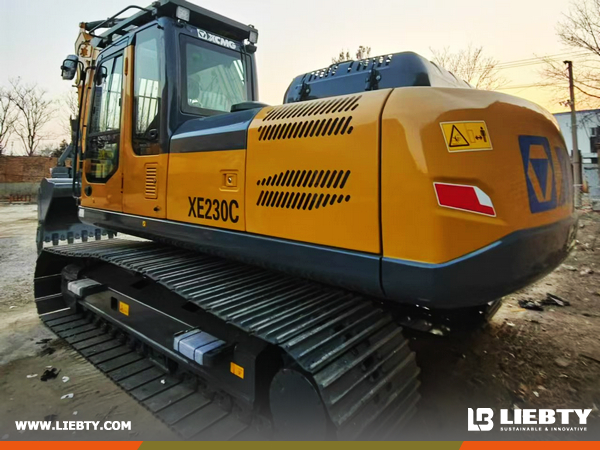 Colombia - 2 Units XCMG XE230C & XE370CA Excavators