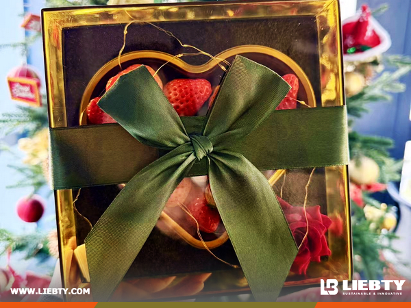 LIEBTY Holds Christmas Sharing Activity