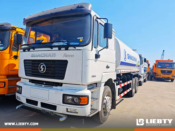 Algeria - 1 Unit SHACMAN SX5255GYSJM434 Sprinkler