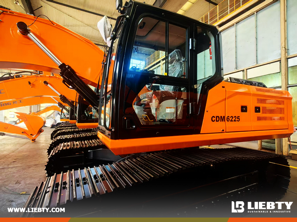 Paraguay - 4 Units LONKING CDM6225E Crawler Excavators