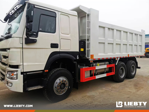 Cameroon - 1 Unit HOWO ZZ3257N3847B1 Dump Truck