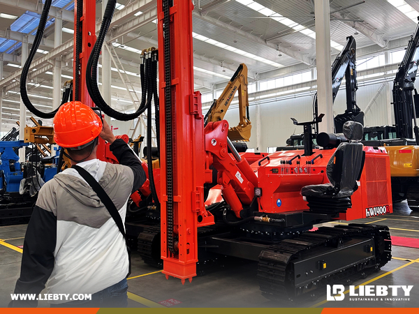 Cyprus Client Visited HENGWANG Factory