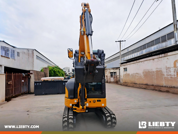 Switzerland - 1 Unit XCMG XE27U Crawler Excavator