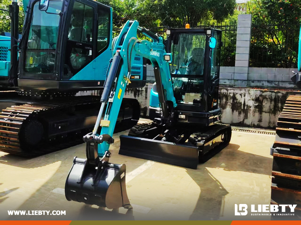 French Polynesia - 1 Unit SUNWARD SWE25UF Crawler Excavator