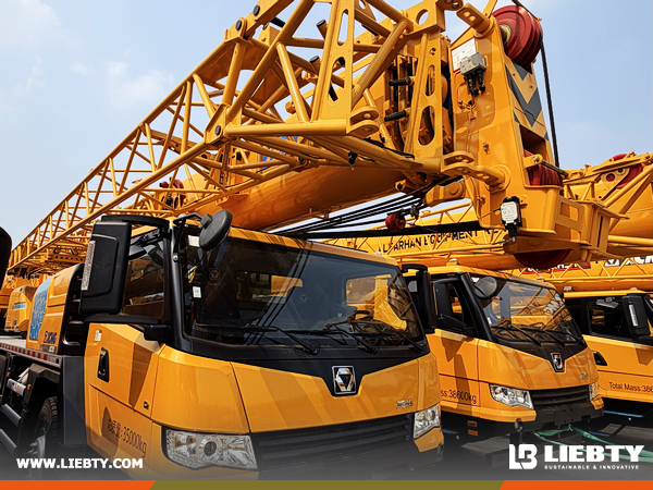 Ukraine Client Visited LIEBTY Office & XCMG Factory