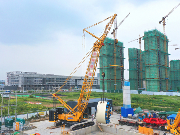 XCMG Ships Nearly 300 Crawler Cranes to Southeast Asia