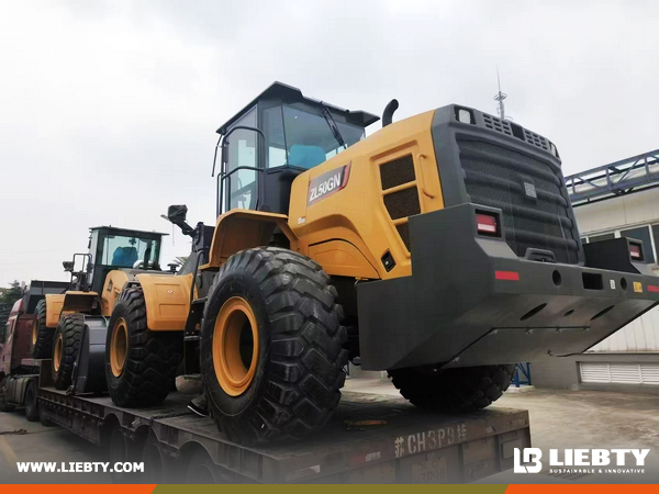 Guatemala - 1 Unit XCMG XC938 Wheel Loader & 1 HELI CPCD35 Diesel Forklift