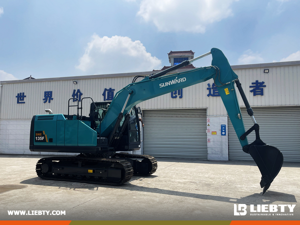 LIEBTY Newcomers Film Heavy Machinery Videos at SUNWARD Factory