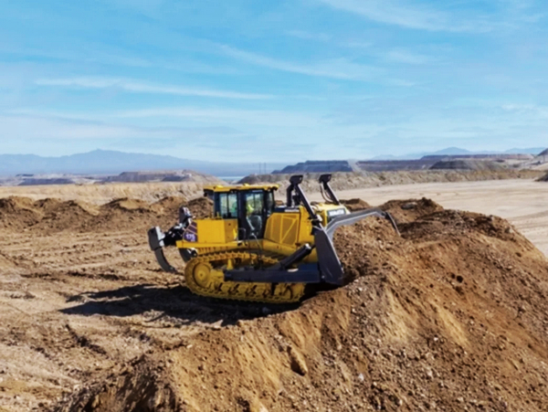 KOMATSU Launches D175AX-10 Large Bulldozer